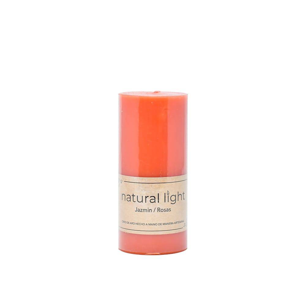 Vela pilar Natural Light™ aroma jazmín/rosas de 12.49 cm color naranja