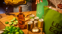 Armazém: bebidas, tapas & cia