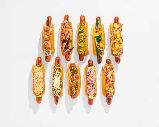 La Cali-Ente Premium HotDogs