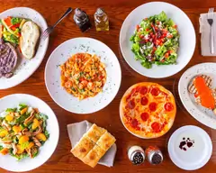 Basil's Deli & Cafe'