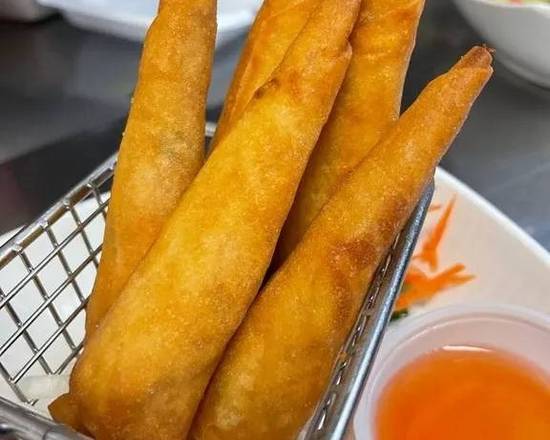 A2. Shrimp Crispy Rolls