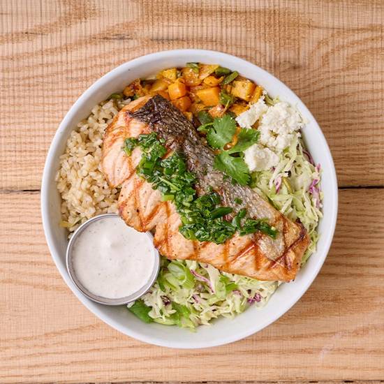 california bowl with grilled salmon