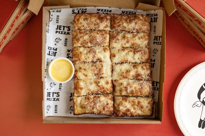 Jet's Deep Dish Bread