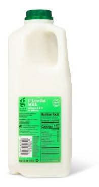 Good & Gather 1% Low Fat Milk (0.5 gal)