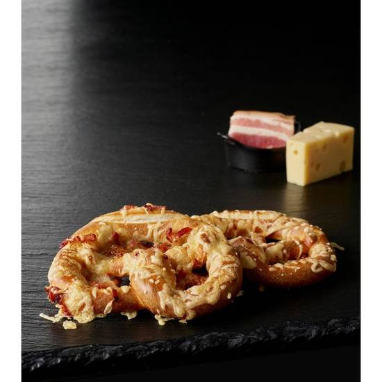 Le bretzel lardon gratiné