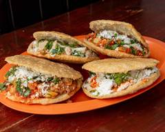 Las Originales Gorditas De Liceo 203 (Guadalajara)
