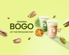 Luckin Coffee (1375 Broadway)