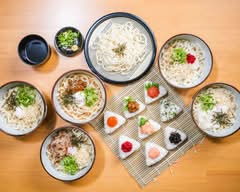【おにぎり&うどんのお店】米と麦