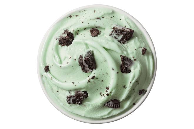 Mint OREO® BLIZZARD® Treat