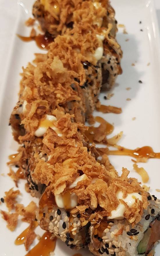Veg Crunchy Roll with Fried Onion and Spicy Mayonnaise