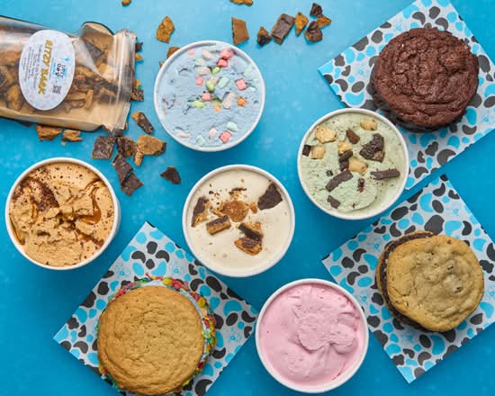 Holy Cow Ice Cream Cafe (Peabody)