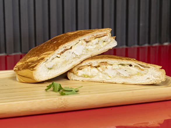 Sándwich De Pollo