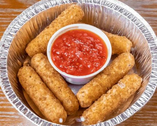 Fried Mozzarella (6 pcs)