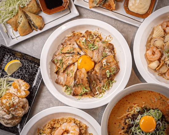 創作中華Dininng 炒飯アイニー sosakuchukadining cha-hanaini-