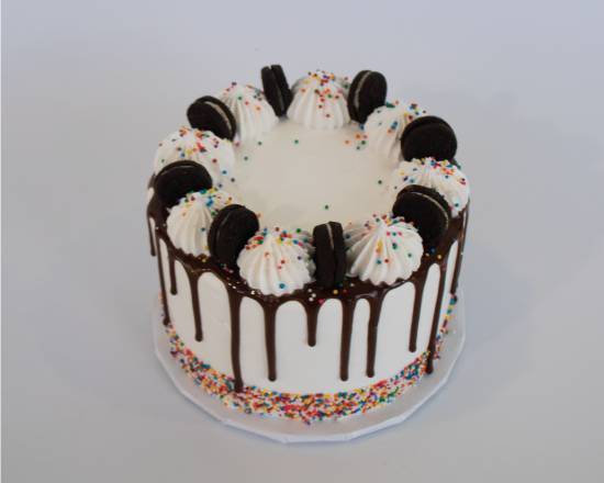 Sprinkles ‘n Cream Froyo Mini Cake