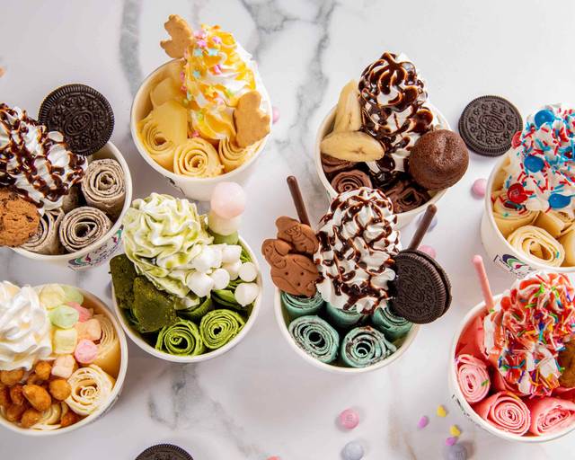 ロールアイスクリームファクトリー 広島八丁堀店 ROLLICE CREAM