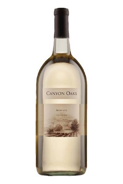Canyon Oaks Moscato White Wine (1.5 L)