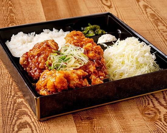 油淋鶏げんこつ唐揚げ弁当 4��個 Yurinchi Fried Chicken Bento Box (4 Pieces)