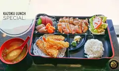 Kazoku Sushi (5259 Hollywood Blvd)