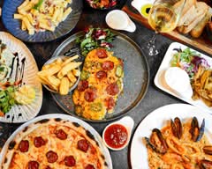 Vespa Italian Bar & Steakhouse (Roman Rd)
