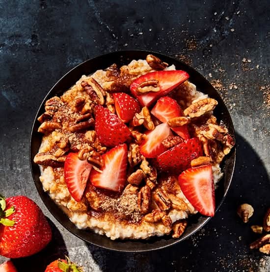 Steel Cut Oatmeal with Strawberries & Pecans