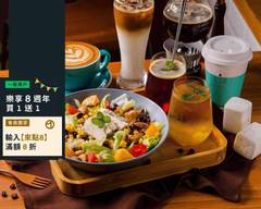 WAKA café 瓦卡咖啡 台中向上店