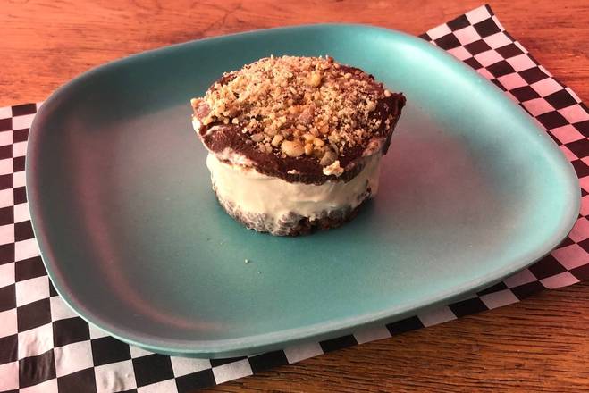 Jo's California Mudpie (gluten-free frozen dessert, single portion)