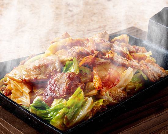 豚カルビのピリ辛キムチ鉄板焼き Spicy Kimchi Pork Kalbi Griddle Stir-Fry