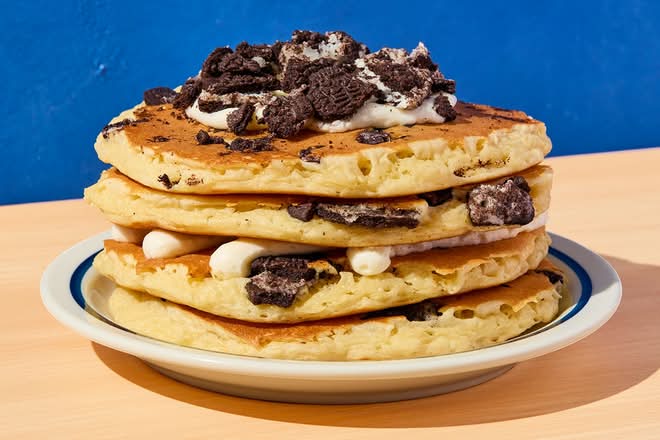 OREO® Cheesecake Pancakes