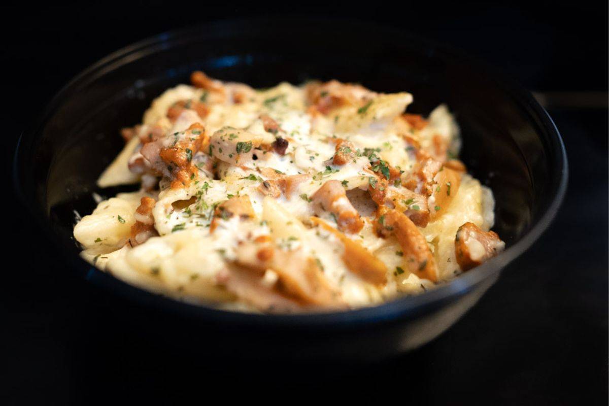 Penne carbonara