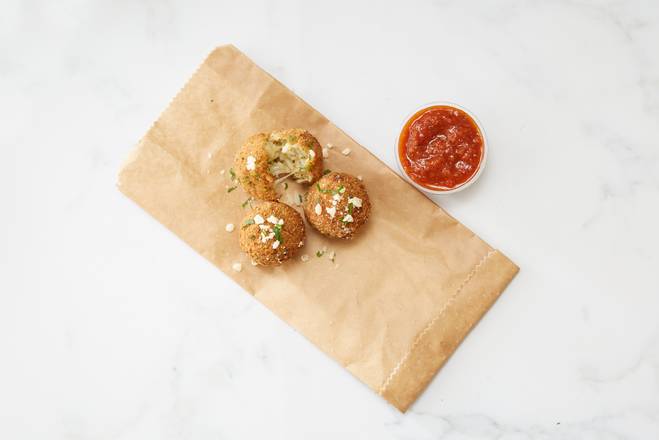 Tomato, Basil & Mozzarella Arancini (V) x3