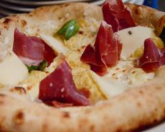 Augusto Pizzeria