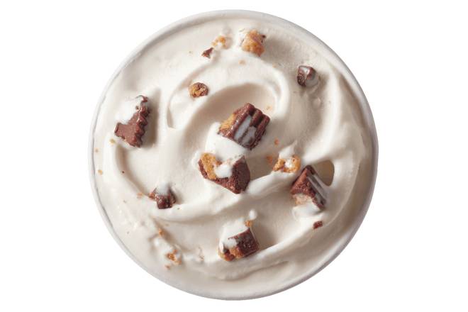 REESE® Peanut Butter Cups BLIZZARD® Treat