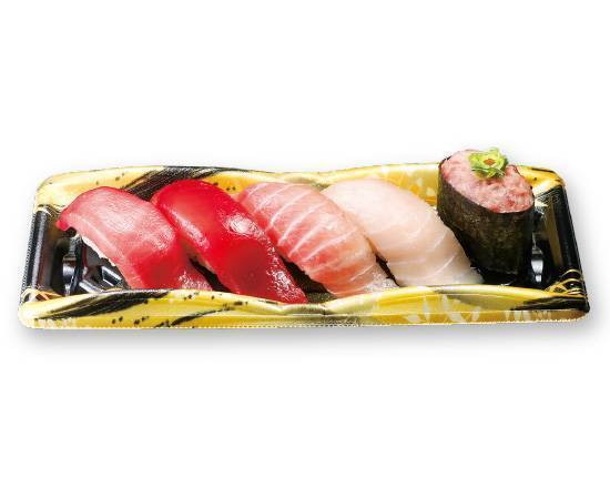まぐろ五種盛り　1人前