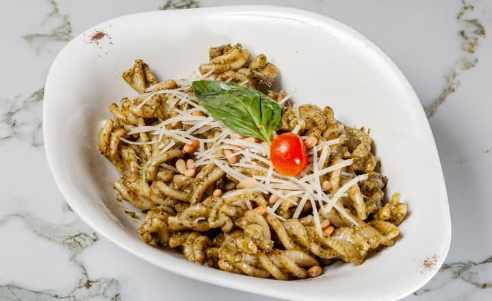 Pasta Pesto Basílico