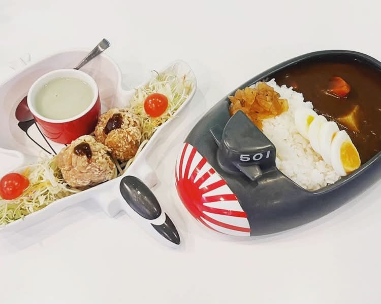 金曜はカレー やっぱりカレーは金曜日だよね 楽々園基地 - 楽々園/カレー