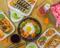 Food Mood: Korean & Japanese Kitchen