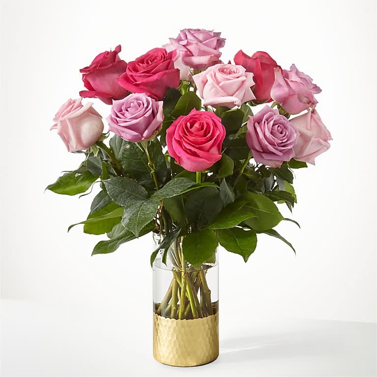 PURE BEAUTY MIXED ROSES