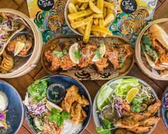 On A Roll Eatery (MADE)