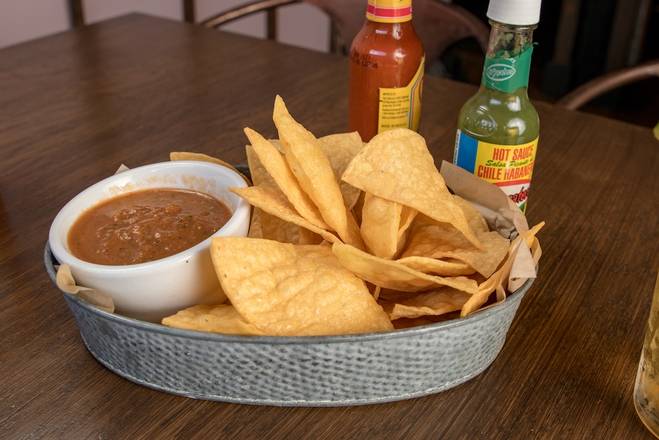 Chips & Salsa