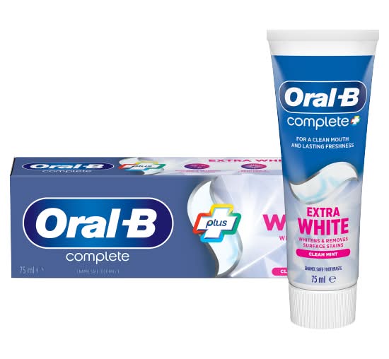 Oral-B Complete Plus Extra White Toothpaste (75ml)