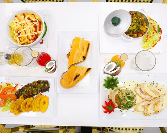 Coco Rosa Restaurant (1155 Webster Ave)