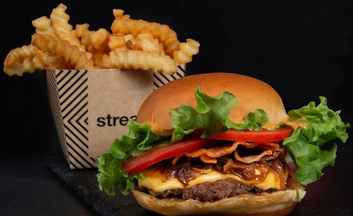 Classic Especial Burger + Papas