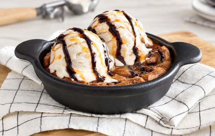 Chocolate Chip Skillet Cookie