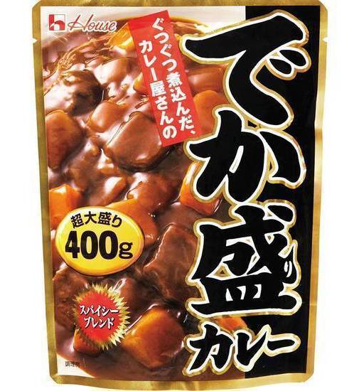ハウス でか盛りカレー (400g)