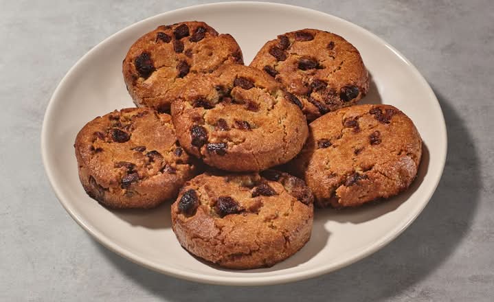 Milk Choc Cookies - 6