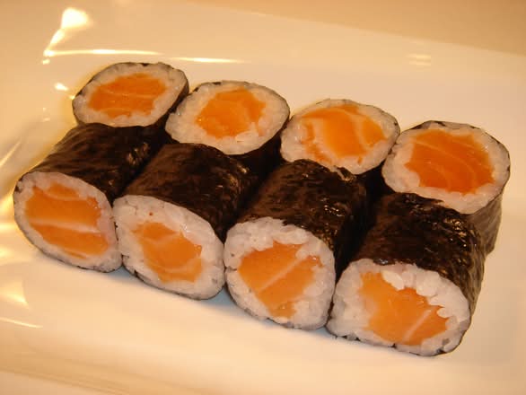 GF - Salmon Roll
