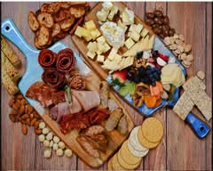 HappyBoards Cheese & Charcuterie