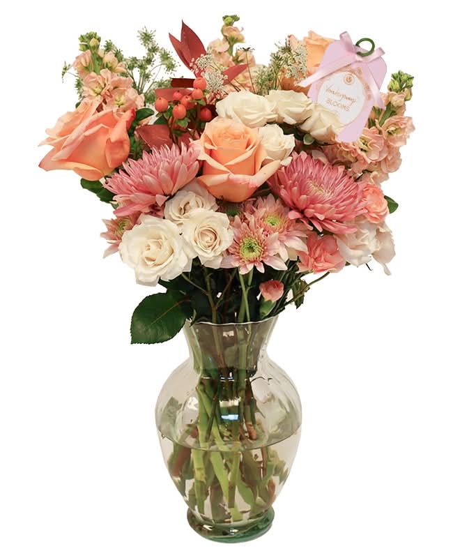 Bloom Haus Vanderpump Perfectly Peach Fresh Cut Flower Arrangement in Vase (23 ct)