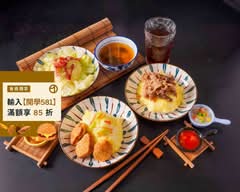 飛燒肉蛋包飯